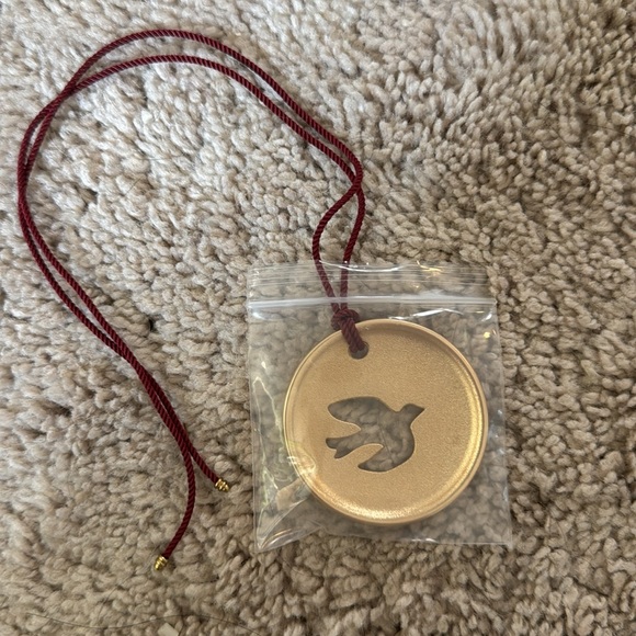 David Yurman Dove Ornament - Picture 2 of 3